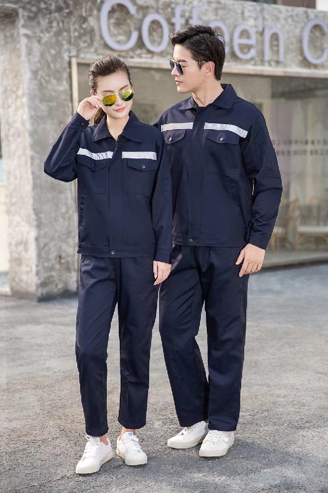 采購(gòu)防靜電服需要考慮的幾個(gè)關(guān)鍵問題